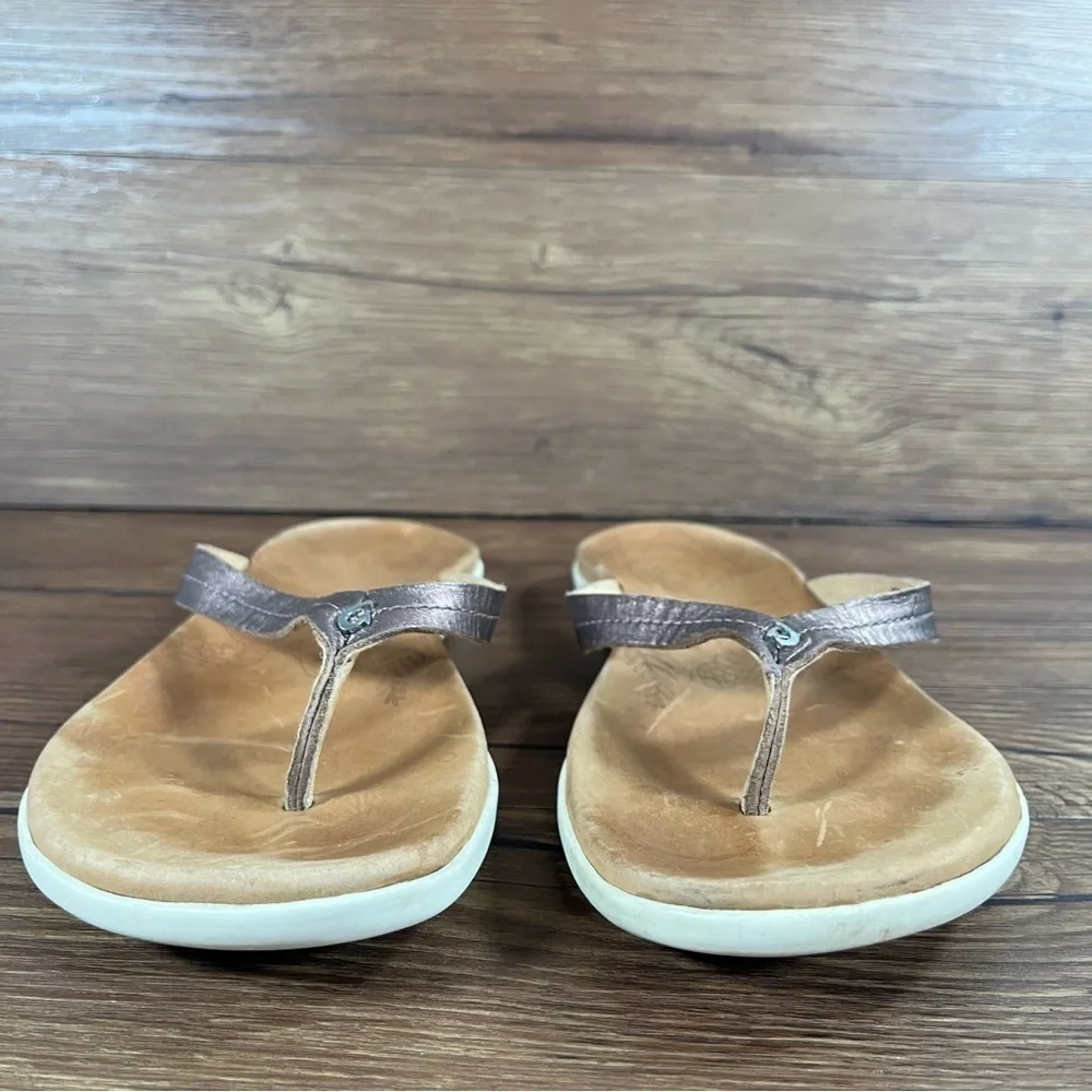 Olukai Honu Rose Gold Leather Flip Flops Sandals Women’s Size 9